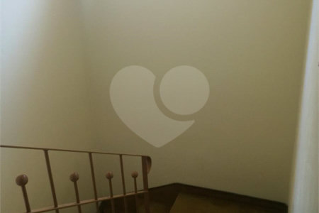 Sobrado à venda com 2 quartos em Vila Galvão, Guarulhos, SP