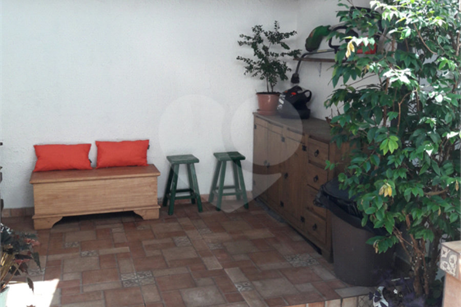 Casa à venda com 2 quartos no condomínio Nova Vida, São Paulo - SP