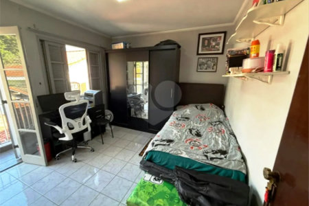 Sobrado à venda com 3 quartos, sendo 1 suíte, em Campo Grande, São Paulo, SP
