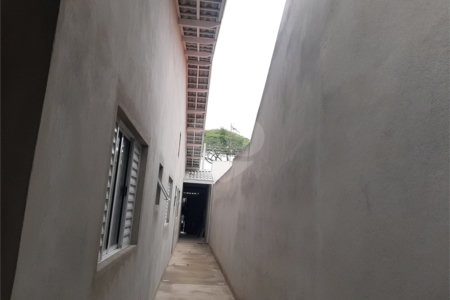 Casa à venda com 2 quartos, sendo 1 suíte, em Bosque dos Eucaliptos, São José dos Campos, SP