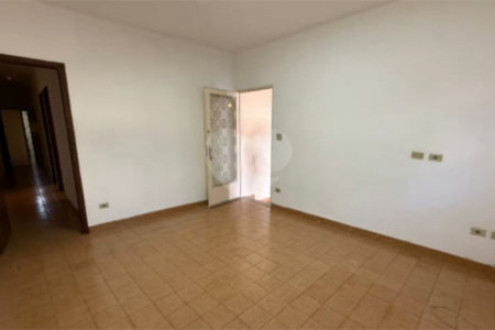 Casa á venda no Centro
