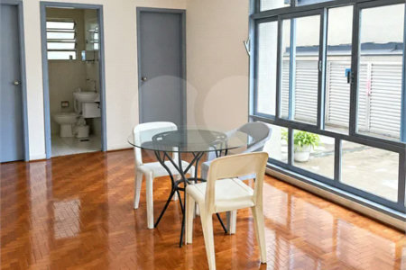 Perdizes: 62 m², vaga e uma localização que facilita a vida
