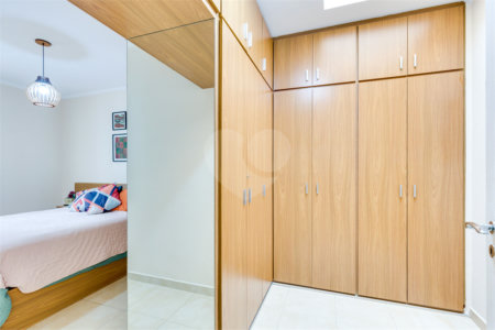 Casa à venda com 4 quartos, sendo 1 suíte, em Brooklin Paulista, São Paulo, SP