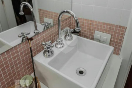 Apartamento à venda ou para alugar com 3 suítes em Jardim Fonte do Morumbi, São Paulo, SP
