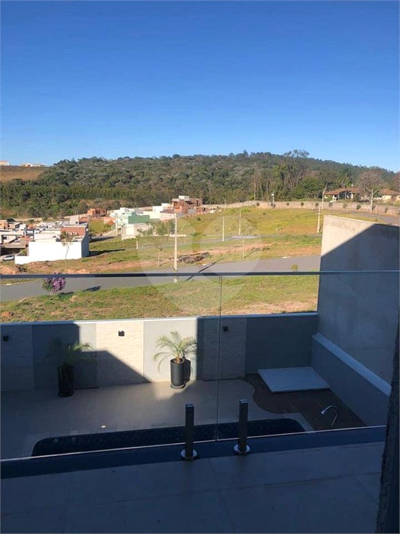 Sobrado à venda com 1 quarto, sendo 3 suítes, em Condomínio Residencial Euroville II, Bragança Paulista, SP