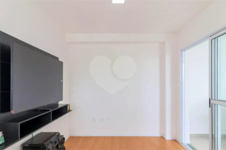 Apartamento à venda com 1 quarto em Vila das Belezas, São Paulo, SP
