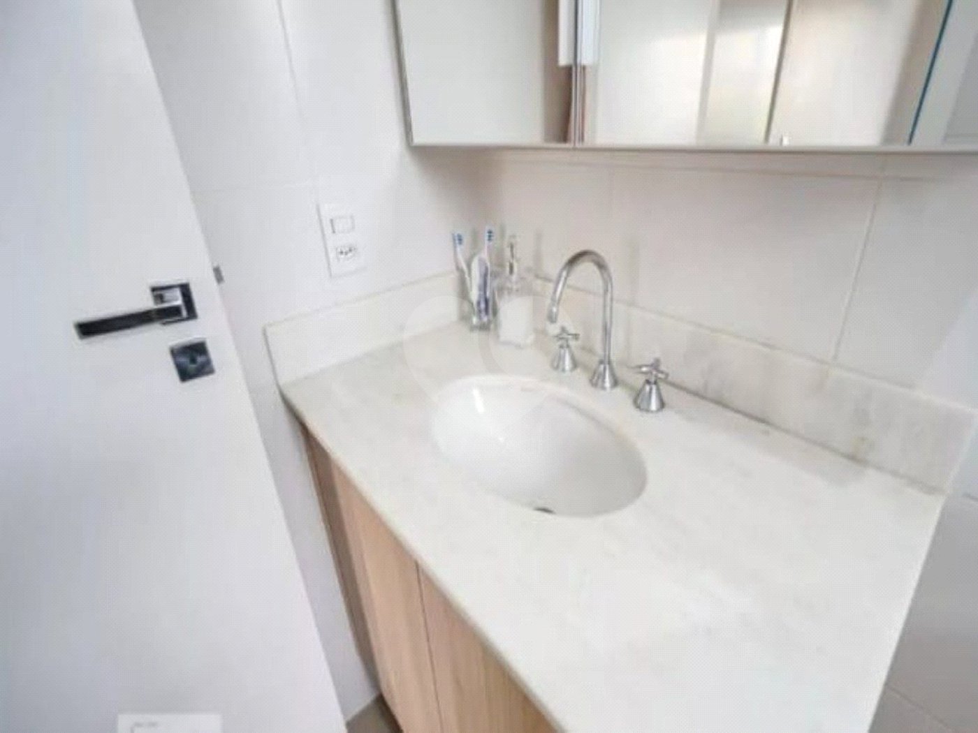 Apartamento à venda com 2 quartos, sendo 1 suíte,  em Quinta da Paineira, São Paulo, SP