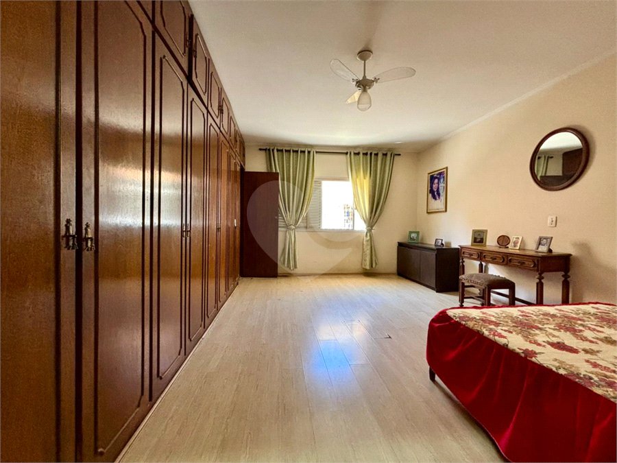 Casa à venda com 3 quartos, sendo 2 suítes, em Vila Rosália, Guarulhos, SP