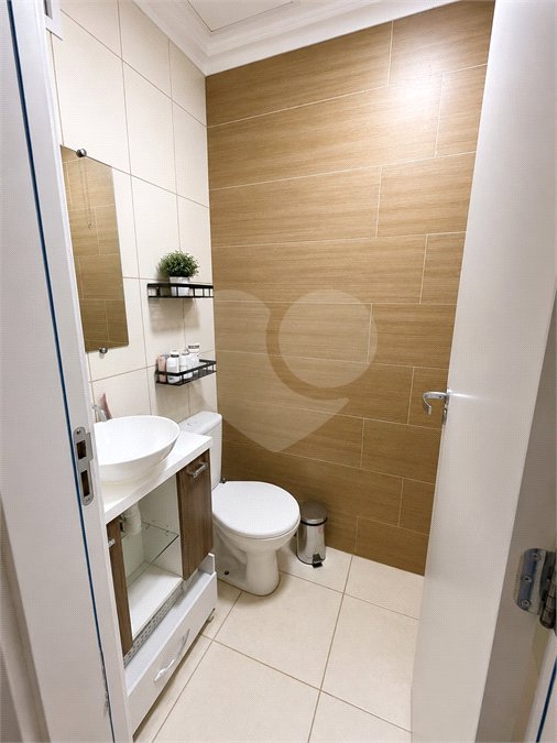 Apartamento à venda com 2 quartos, sendo 1 suíte, em Vila Assis Brasil, Mauá, SP