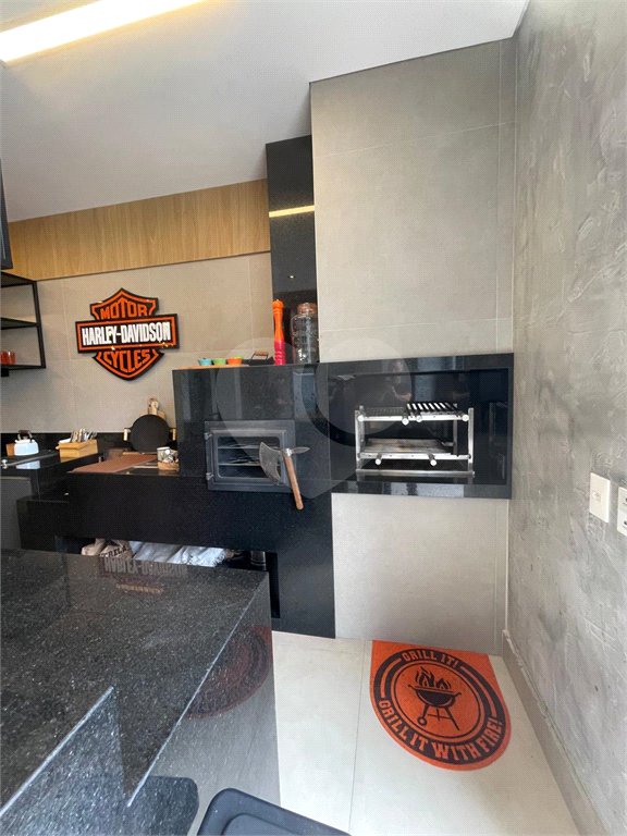 Casa à venda com 3 suítes no condomínio Hills, Arujá - SP