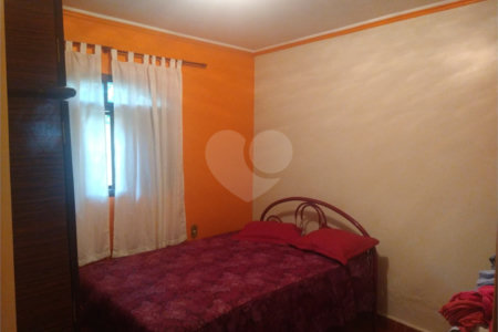 Casa Térrea à venda com 4 quartos em Jundiapeba, Mogi das Cruzes, SP