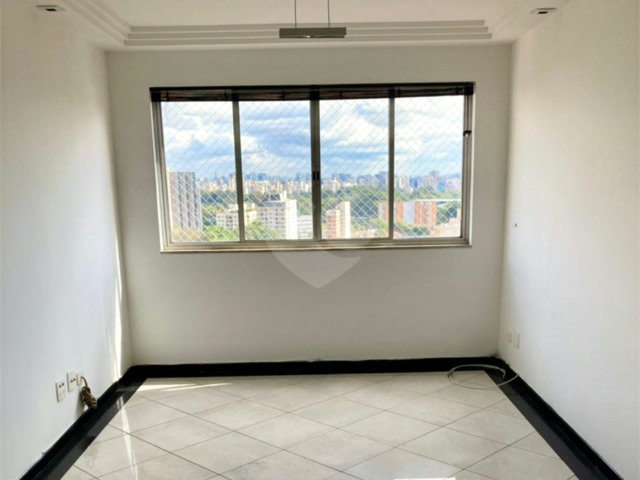 Apartamento à venda com 2 quartos em Vila Mariana, São Paulo, SP
