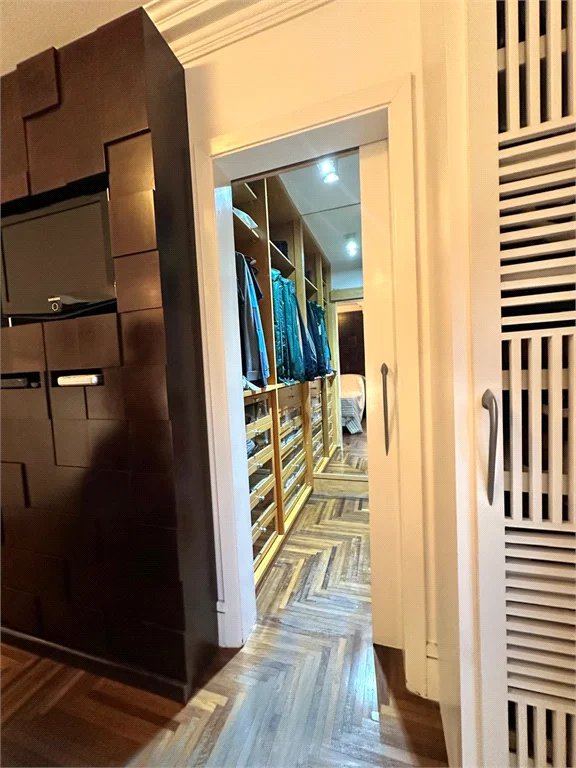 Apartamento à venda com 4 quartos, sendo 3 suítes, em Vila Andrade, São Paulo, SP