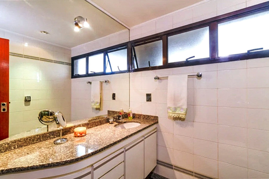 Apartamento à venda com 4 quartos, sendo 3 suítes, em Santana, São Paulo, SP