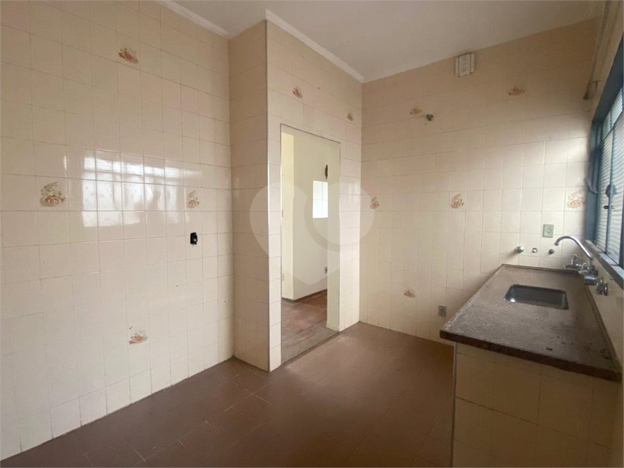 Casa à venda com 3 quartos, sendo 1 suíte, no Centro, Araraquara, SP