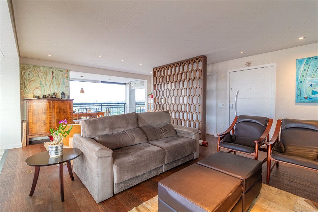 Apartamento à venda com 4 suítes em Alto da Boa Vista, São Paulo, SP
