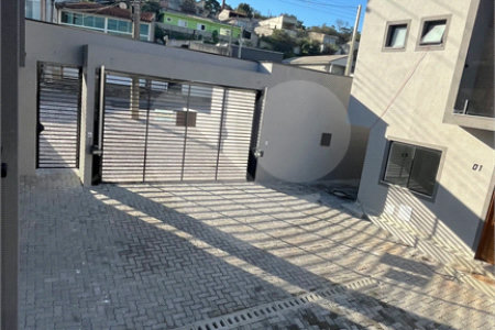 Villagio à venda com 2 suítes em Jardim Santo Antônio, Atibaia, SP