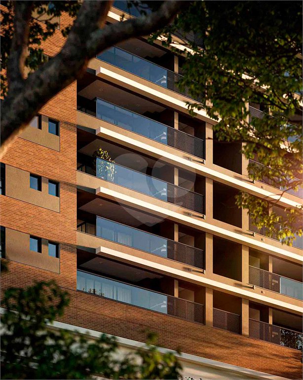Apartamento à venda com 3 suítes em Água Branca, São Paulo, SP