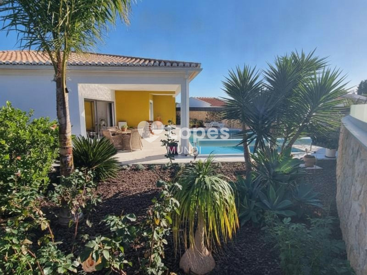 Casa com 3 quartos à venda em Mexilhoeira Grande, Portimão, Portugal – Piscina