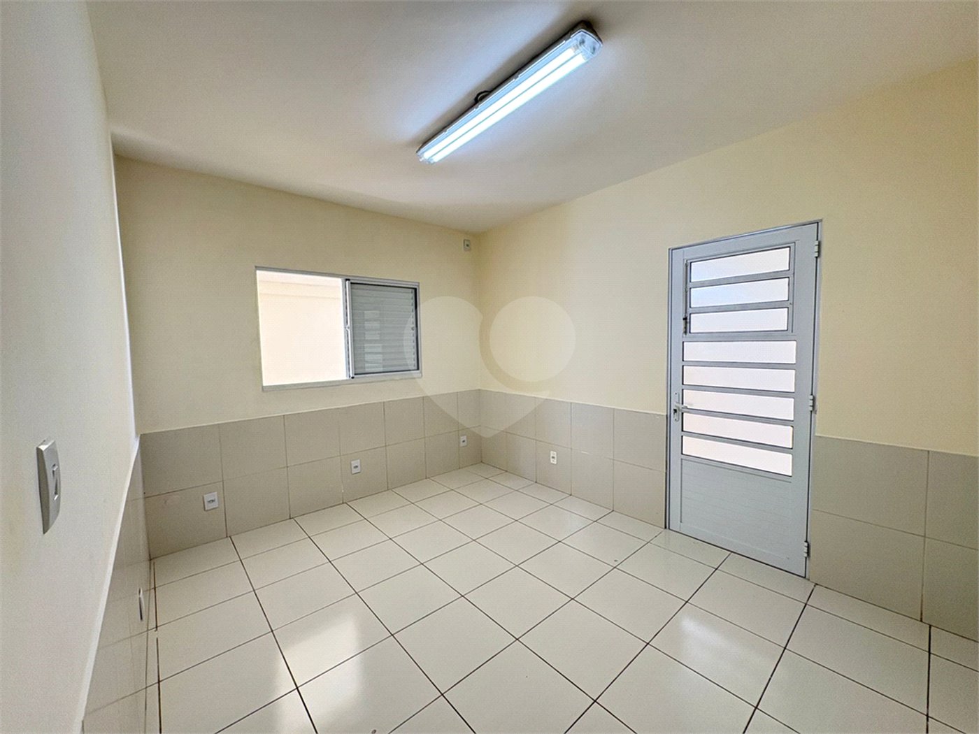 Casa para alugar em Vila Vitória, Mogi das Cruzes, SP