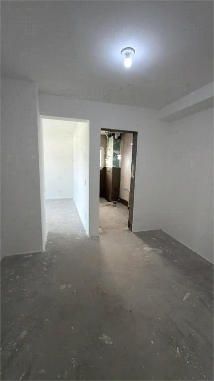 Apartamento à venda com 4 suítes em Vila Cordeiro, São Paulo, SP