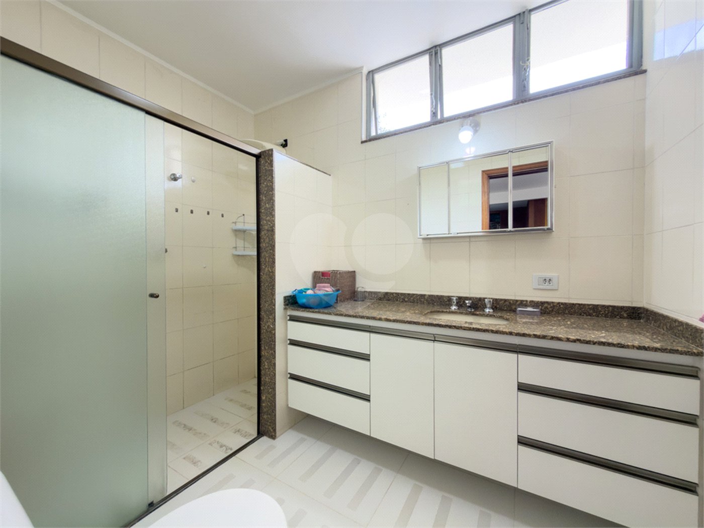Casa de Vila à venda com 3 quartos, sendo 1 suíte, em Indianópolis, São Paulo, SP