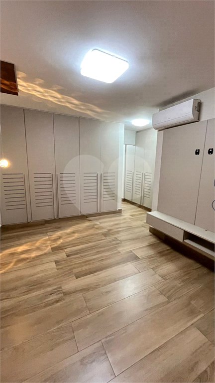 Apartamento à venda com 4 suítes em Vila Suzana, São Paulo, SP