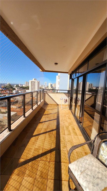 Apartamento à venda com 3 suítes no Centro, Araraquara, SP