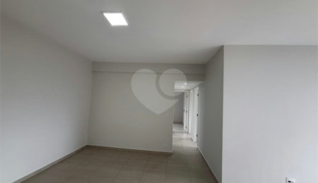 Apartamento à venda com 3 quartos, sendo 1 suíte, em Tucuruvi, São Paulo, SP