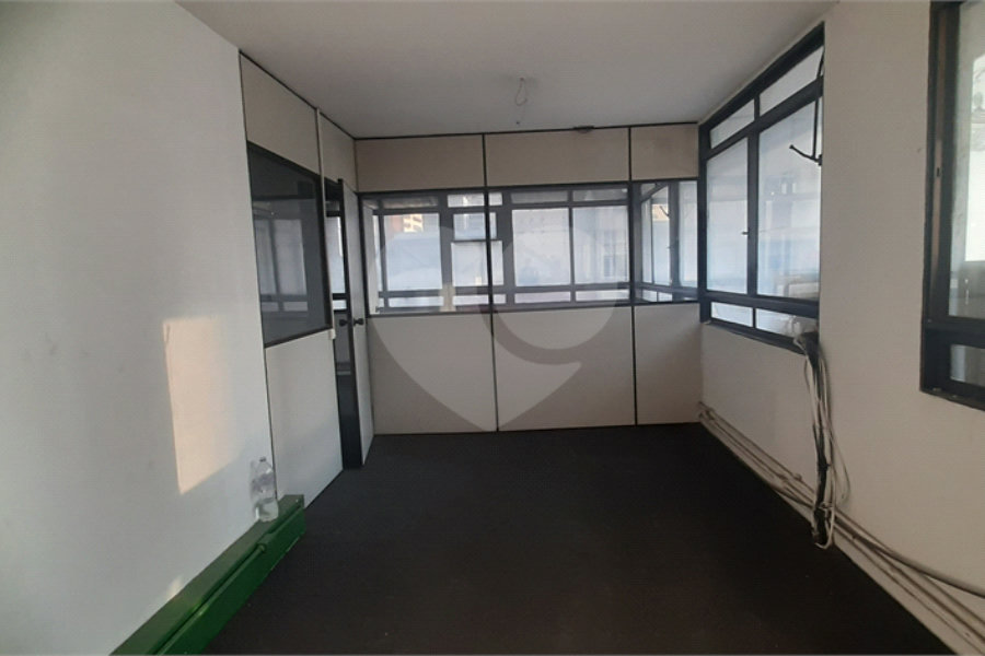 Sala à venda em Cerqueira Cesar, São Paulo, SP