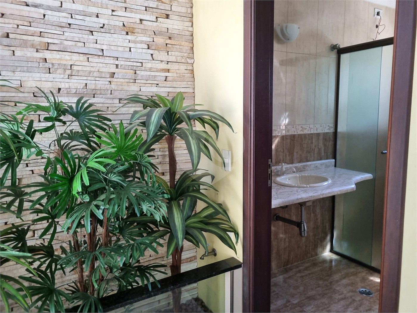 Sobrado à venda com 3 quartos, sendo 2 suítes, em Jardim Duprat, São Paulo, SP
