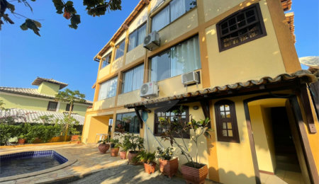 Casa em condomínio à venda com 4 suítes em Albatroz, Armação dos Búzios, RJ