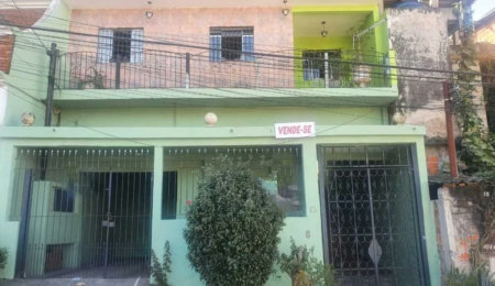 Casa de Vila à venda com 3 quartos em Jardim São Roque, São Paulo, SP
