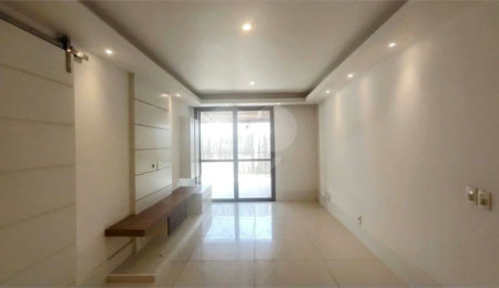 Cobertura à venda com 4 quartos, sendo 3 suítes,  em Recreio dos Bandeirantes, Rio de Janeiro, RJ