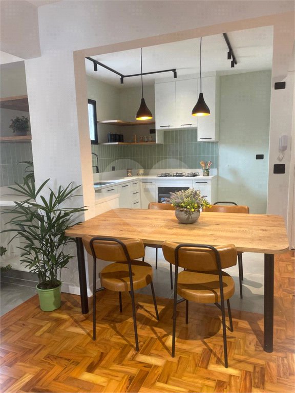 Apartamento à venda com 2 suítes em Pinheiros, São Paulo, SP