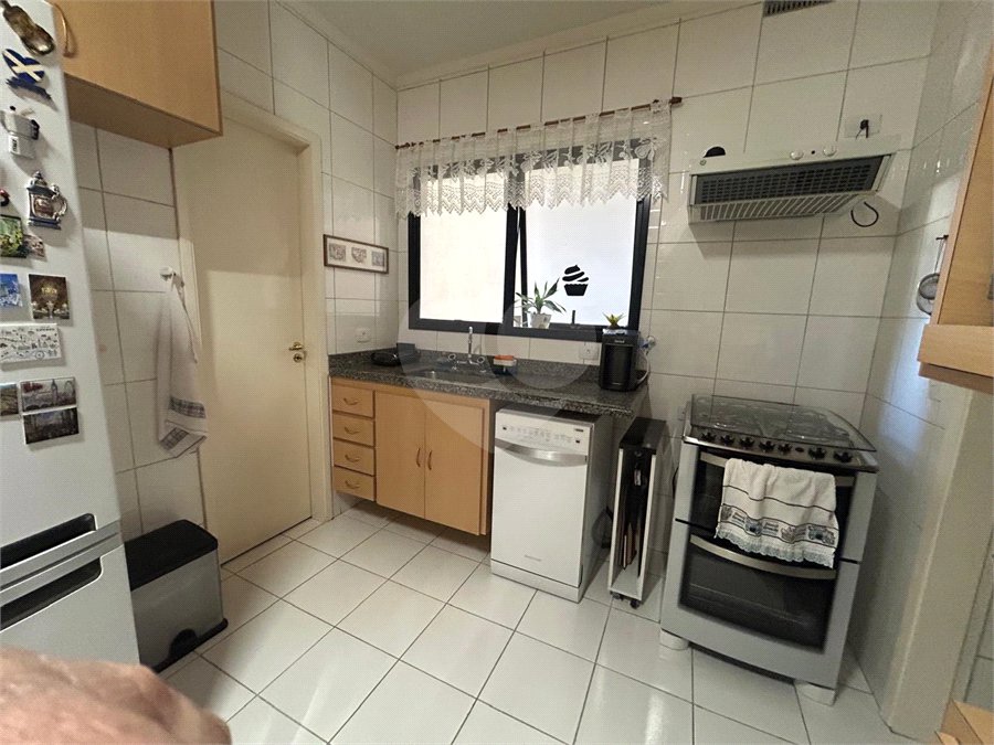 Apartamento à venda com 4 quartos, sendo 2 suítes, em Pinheiros, São Paulo, SP