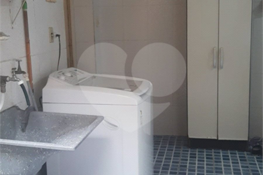 Casa à venda com 3 quartos, sendo 1 suíte, em Vila Medeiros, São Paulo, SP