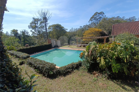 Chácara à venda com 4 quartos em Jardim Cardoso (mailasqui), São Roque, SP