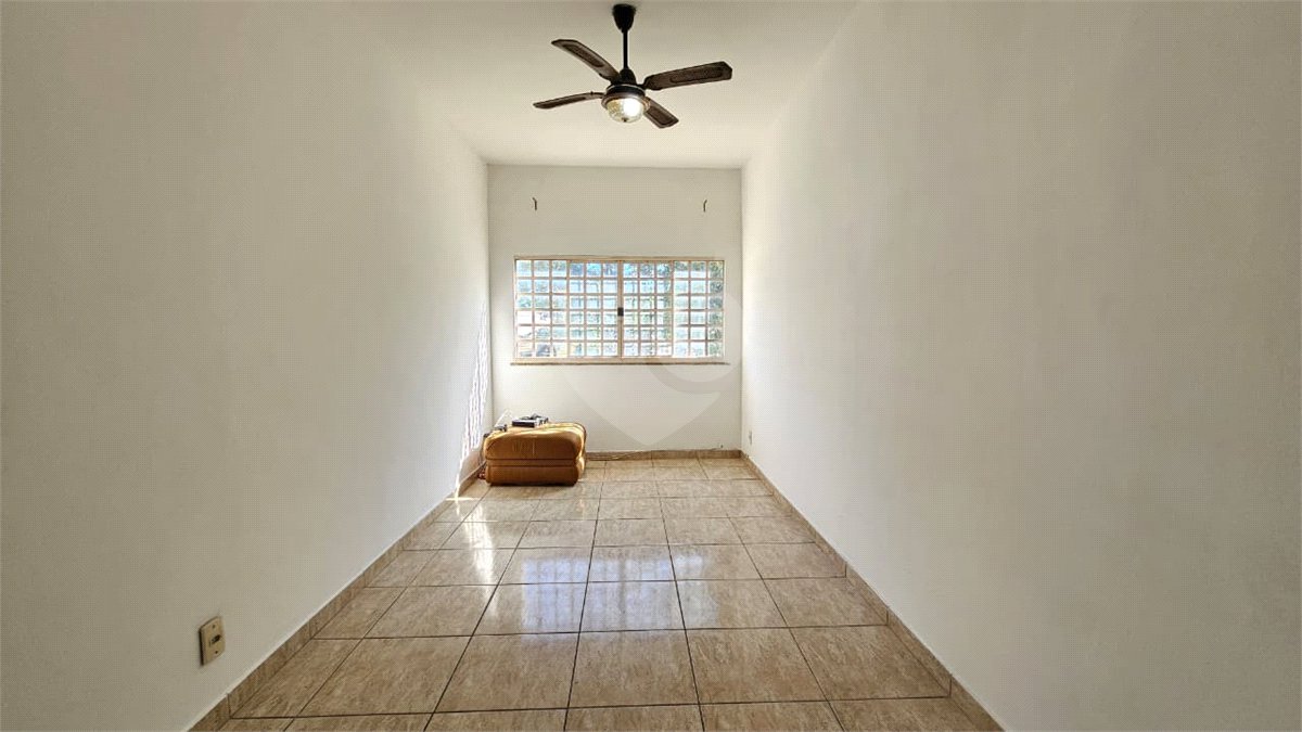 Casa à venda com 3 quartos, sendo 2 suítes, em Campo Grande, Rio de Janeiro, RJ