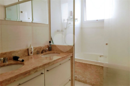 Apartamento à venda com 4 quartos, sendo 2 suítes,  em Vila Suzana, São Paulo, SP