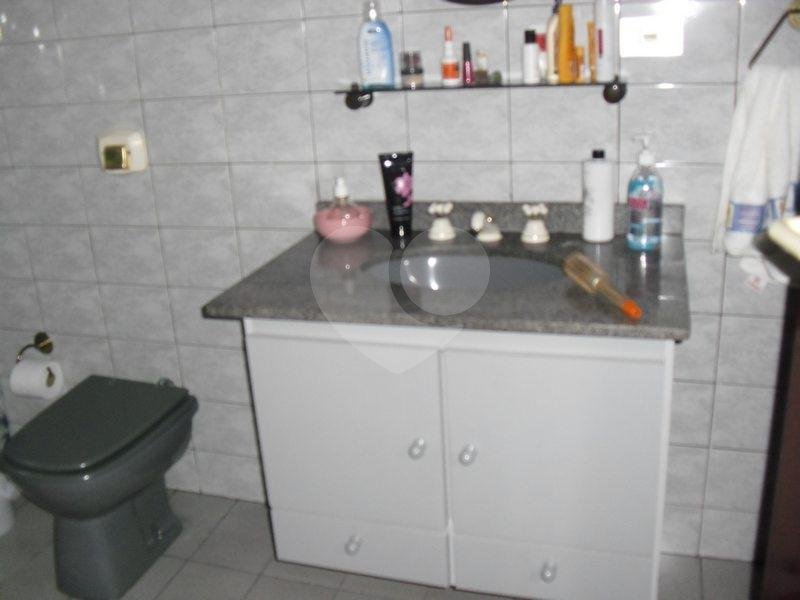 Sobrado Isolado à venda na Saúde- 160 m2 - 3 Suites/2 Vagas na garagem