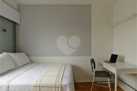 Apartamento à venda com 4 quartos, sendo 2 suítes, em Vila Olímpia, São Paulo, SP