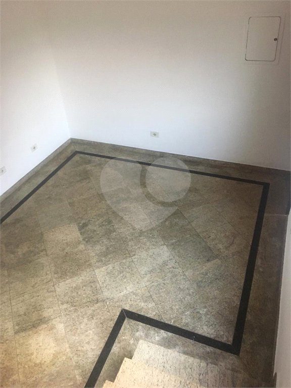 Casa à venda com 2 quartos, sendo 1 suíte, no condomínio Colibri, São Paulo - SP