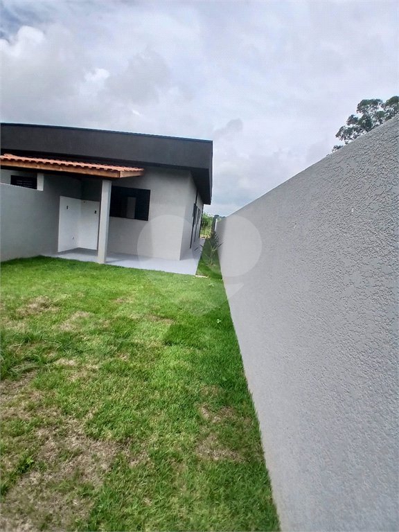 Casa à venda com 2 suítes em Jardim São Felipe, Atibaia, SP