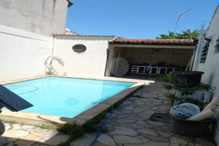 Casa à venda com 3 quartos em Campo Grande, Rio de Janeiro, RJ
