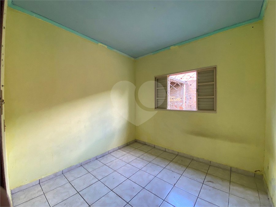 Casa à venda com 2 quartos em Loteamento Municipal São Carlos 3, São Carlos, SP