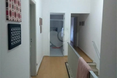 Sobrado à venda com 3 quartos em Santana, São Paulo, SP