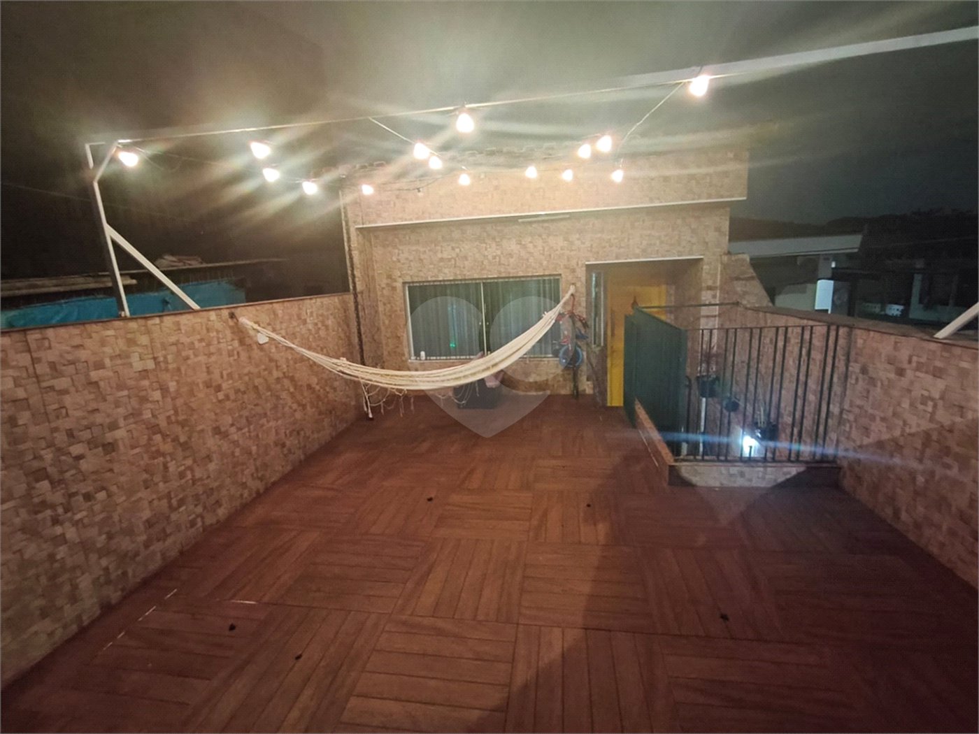 Sobrado à venda com 2 quartos, sendo 1 suíte, em Parque Novo Oratório, Santo André, SP