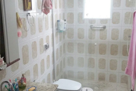 Sobrado à venda com 3 quartos em Jardim Macedônia, São Paulo, SP