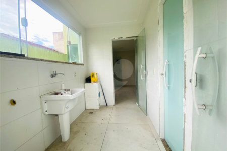 Casa à venda com 3 quartos, sendo 1 suíte, em Campo Grande, Rio de Janeiro, RJ